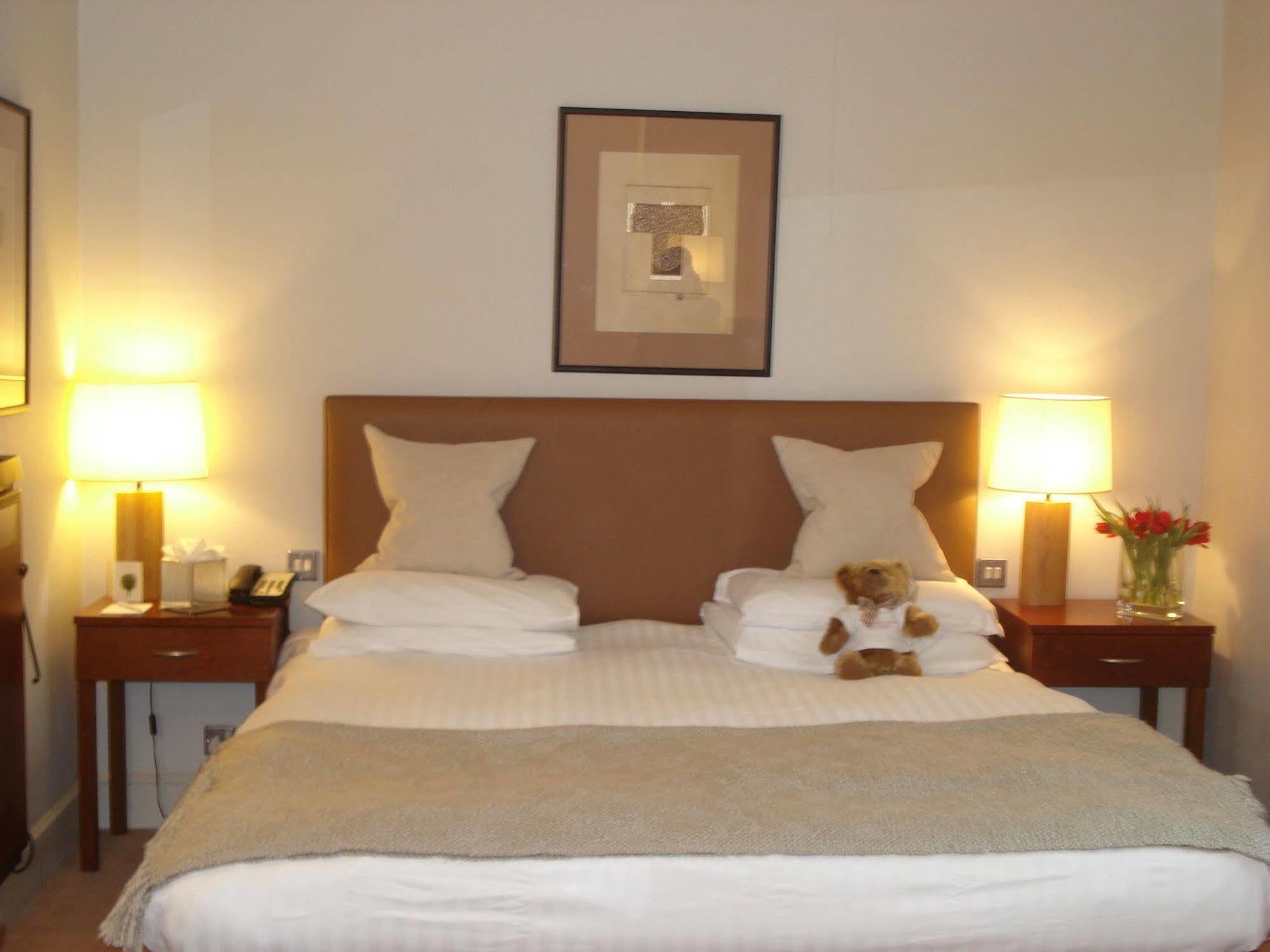 The Christopher Hotel, Eton Windsor Buitenkant foto